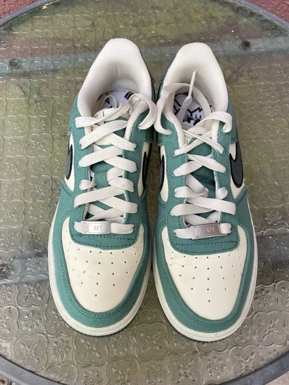 Nike Air Force 1 LV8 Shoes Size 3.5 Youth - Picture 13 of 15